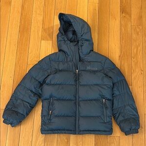 Marmot 700 Fill Boys/Kids Guides Down Hooded Jacket Blue/Green Size M